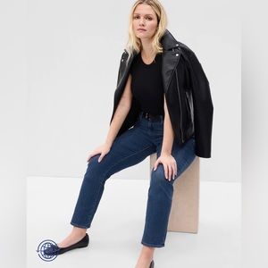 Gap Classic Straight High Rise Blue Jeans NWOT Size 31 or 12R